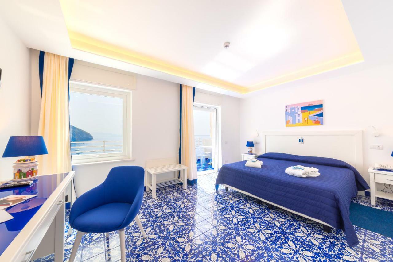 San Michele Hotel & Spa Sant'Angelo  Bagian luar foto